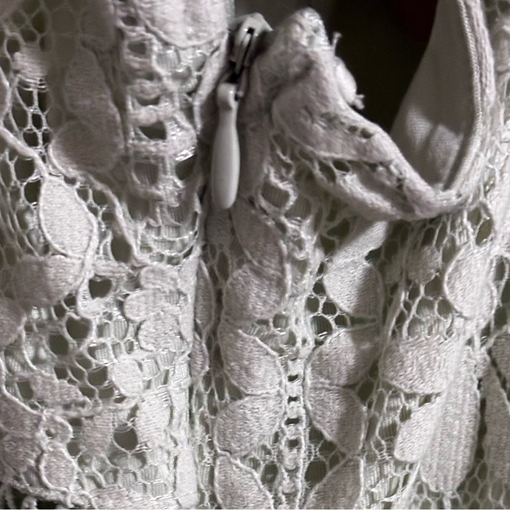 H&M women’s lace strappy lined sundress - Picture 3 of 7